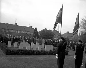 Communal grave service at London Road cemetery, Coventry. 21st November 1965