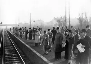 Commuters waiting on the platform. c. 1950 P044406 English Railways