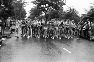Competitive Prints: Competitors get under way in the mens event in the Longwood Harriers Round the Park