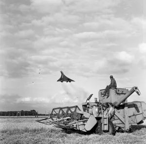 Aeroplane Prints: Concorde lands at RAF Fairford after successful test flight of new engines