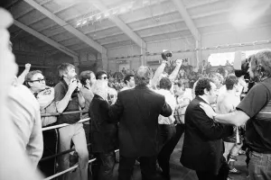 00072 Prints: Confusion reigns in the ring a few moments after Alan Minter is announced the winner by