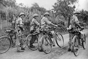 01445 Prints: A contingent of South African troops arrive in East Africa to swell the ranks of