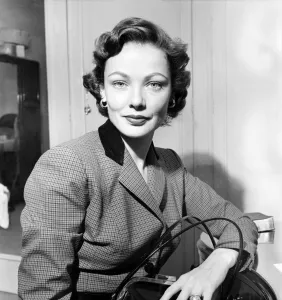 00014 Prints: Cosetta Greco-Cosetta packing her case in preparation for leaving. June 1952 C3080