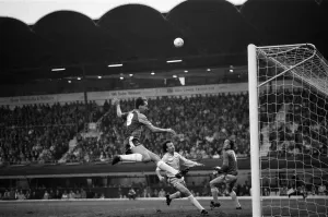 Coventry 2 -1 Aston Villa, First Division game held at Highfield Road. 26th November 1988
