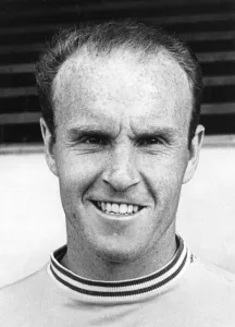 00208 Prints: Coventry City Football Club - Ronnie Farmer portrait. 10th August 1964