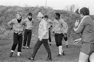 00710 Prints: Coventry City Players, pictured during training session ahead of FA Cup Third Round match