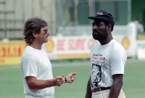 Cricket 1st Test. West Indies v. England. February 1990 90-1173A-261