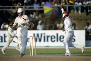 Cricket 1st Test. West Indies v. England. February 1990 90-1173A-089