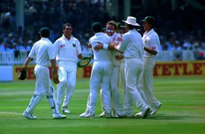 00190 Prints: Cricket - England v South Africa - July 1994 at Lords Cricket Ground