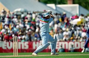 Images Dated 9th March 1992: Cricket World Cup 1992 - Australia: England v. Sri Lanka at Ballarat
