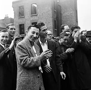 Market Prints: Crowds watching Phil Strong who is selling health cures in a bottle