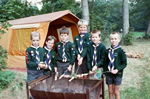 00990 Prints: Cub Scouts from the Huddersfield South West district had a challenging day at Bradley