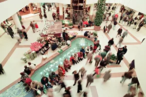 01490 Prints: Customers pack Merry Hill Shopping Centre in Brierley Hill, first day of Christmas Sales