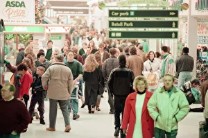 Customers pack Merry Hill Shopping Centre in Brierley Hill, first day of Christmas Sales