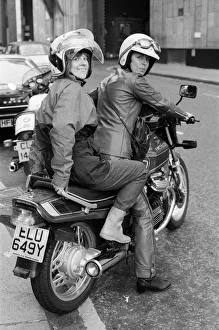 Daily Mirror Assistant Editor Anne Robinson goes biking