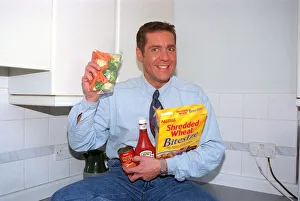 00125 Prints: Dale Winton TV Presenter December 97 Presenter of Supermarket Sweep