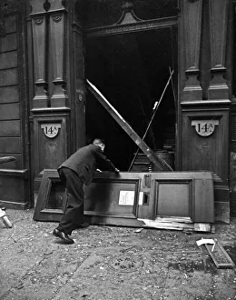 Damage to Fetter Lane, London following a V1 explosion in the capital. 19th July 1944