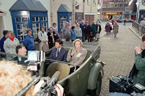 Images Dated 14th November 1990: Dame Vera Lynn opens a Blitz Experience exhibition at Coventry