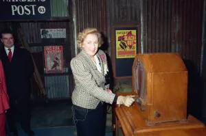 01435 Prints: Dame Vera Lynn opens a Blitz Experience exhibition at Coventry