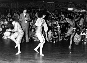 Dancers Dancing - Pre Disco Kidd Championship carltoncards0406