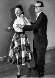 01228 Prints: Dancing - Dancers - Modern Kim Pearson 26 / 09 / 1957 Daily Mirror