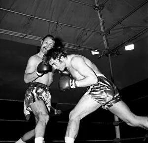 Danny Mcalinden V Jack Bodell Boxing For The British Heavyweight Title In 1972