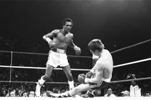 Dave Boy Green v Sugar Ray Leonard - Apr 1980 Dave Boy