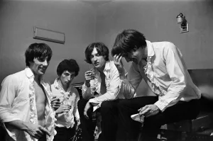 00176 Prints: Dave Davies guitarist in pop group The Kinks September 1984
