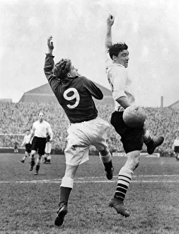 00250 Prints: Dave Hickson (no 9, the Everton centre-forward) and Brice (Fulham
