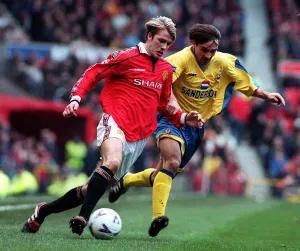 David Beckham of Manchester United Feb 1999 running with the ball v Southampton
