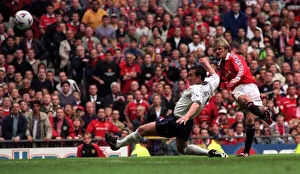 Treble Season Prints: David Beckham scoring for Manchester United May 1999 against Tottenham Hotspur in
