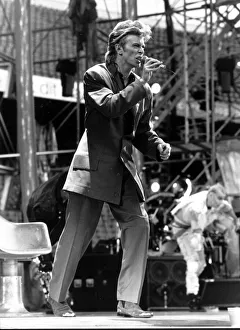 David Bowie in concert at Rotterdam, Netherlands - May 1987 (87 / 3113)
