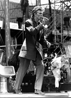 01408 Collection: David Bowie in concert at Rotterdam, Netherlands - May 1987 (87 / 3113)