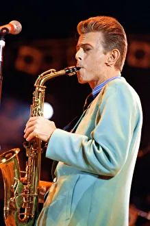 David Bowie performing at The Freddie Mercury Tribute Concert for Aids Awareness