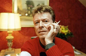 Images Dated 24th November 1995: David Bowie, Singer in Paris for the second MTV Europe Music Awards which will be taking