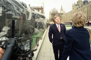 01513 Prints: David Dimbleby, journalist and television presenter pictured during some outdoor filming