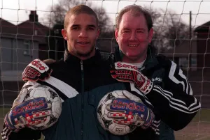 David James the Liverpool keeper with goalkeeping coach Joe Corrigan