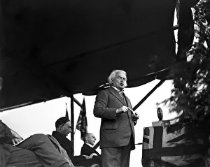 Former Prints: David Lloyd George former British Prime Minister addressing an open air meeting