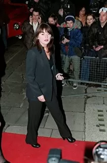 Images Dated 25th March 1998: Davinia McColl TV Presenter March 98 Arriving at the royal albert hall to hear