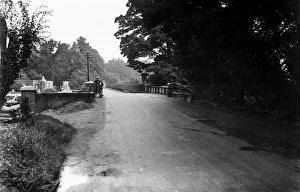 Buckinghamshire Prints: Denham, the Old bridge North Orbital Road (Denham Avenue), Buckinghamshire