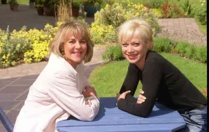 Arms Folded Prints: Denise Welch Actress July 1999 Pictured with Nina Myskow Mirror Staff Journalist