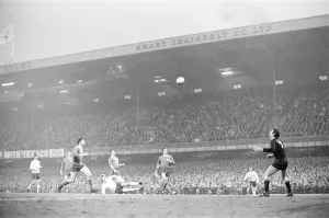 00382 Prints: Derby County v Juventus, European Cup semi final 2nd leg match at the Baseball Ground