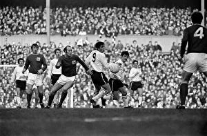 00034 Prints: Derby v. Nottingham Forest. Hennessey O Hare and Carlin keep an eye on the ball