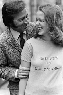 00972 Prints: Des O Connor returns to the London Palladium for a four week engagement in the third