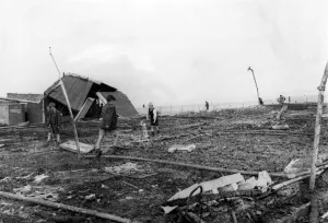 01435 Prints: Destruction caused by Nazi raiders, Swansea, Wales. Circa 1941