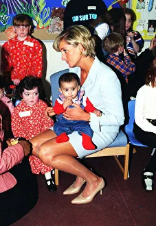 Diana, Princes of Wales visits a childrens ward at the Royal Brompton Hospital in