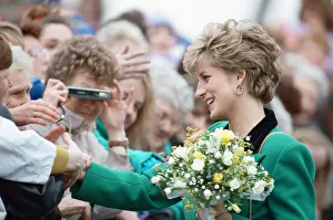 01001 Prints: Diana, Princess of Wales arrives to officially open the Scottish factory of the clothing