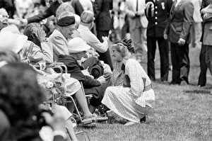 01473 Prints: Diana, Princess of Wales greets crowds at a walkabout in Halifax, Canada. 14th June 1983