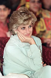 Asia Prints: Diana, Princess of Wales, pictured during a visit to the Shaukat Khanum Memorial Hospital