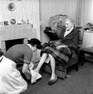 Pensioner Prints: The District Nurse: General scenes of District Nurse Muggeride out on her rounds visit